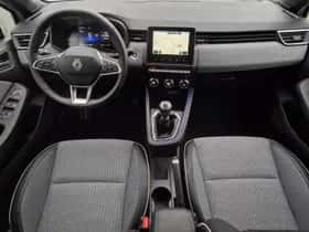 Renault Clio (2025) thumbnail 5