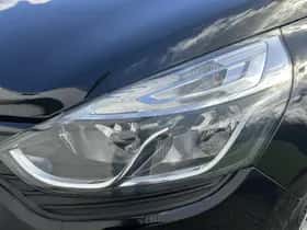Renault Clio (2019) thumbnail 38