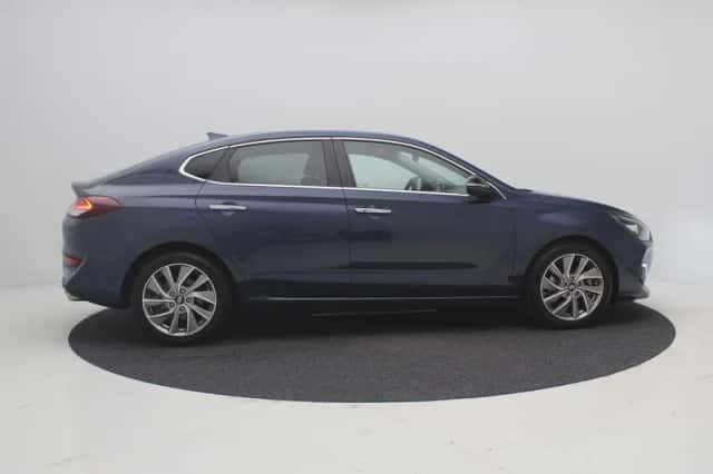 Hyundai i30 (2019) thumbnail 11