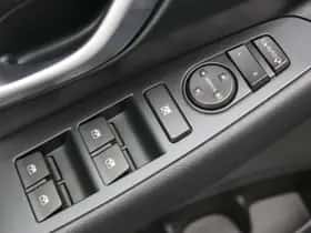 Hyundai i30 (2019) thumbnail 12