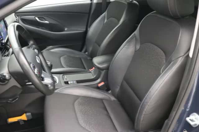Hyundai i30 (2019) thumbnail 17
