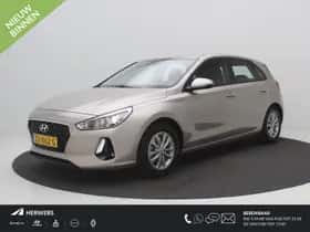 Hyundai i30 (2019) thumbnail 3