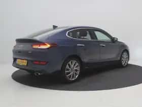 Hyundai i30 (2019) thumbnail 6