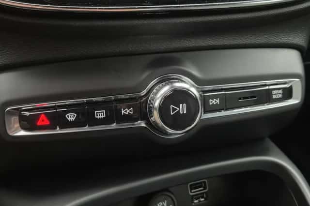 Volvo XC40 (2023) thumbnail 46