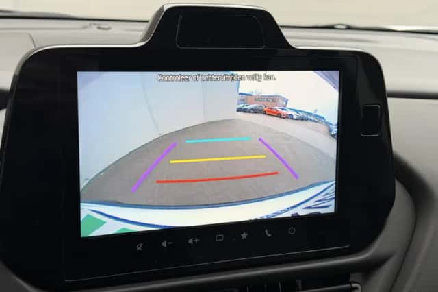 Suzuki S-Cross (2025) thumbnail 5
