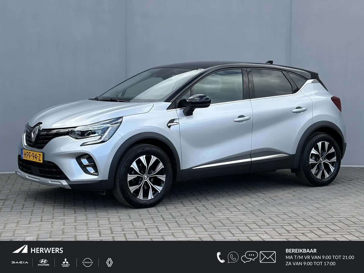 Renault Captur (2023) — foto 1
