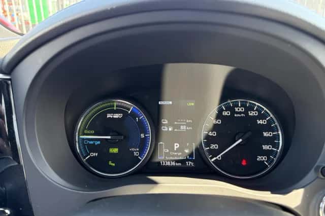 Mitsubishi Outlander (2019) thumbnail 20