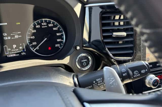 Mitsubishi Outlander (2019) thumbnail 28