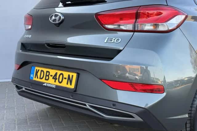 Hyundai i30 (2022) thumbnail 32