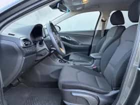 Hyundai i30 (2022) thumbnail 10