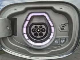 Ford Kuga (2023) thumbnail 42