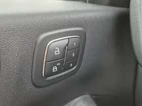 Ford Kuga (2023) thumbnail 53