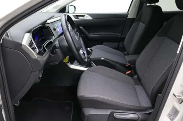 Volkswagen Polo (2024) thumbnail 5