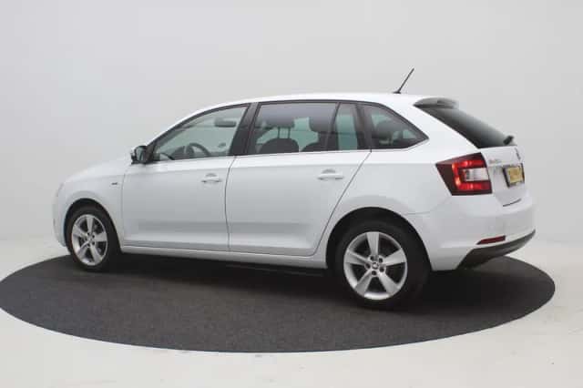 Škoda Rapid (2019) thumbnail 10
