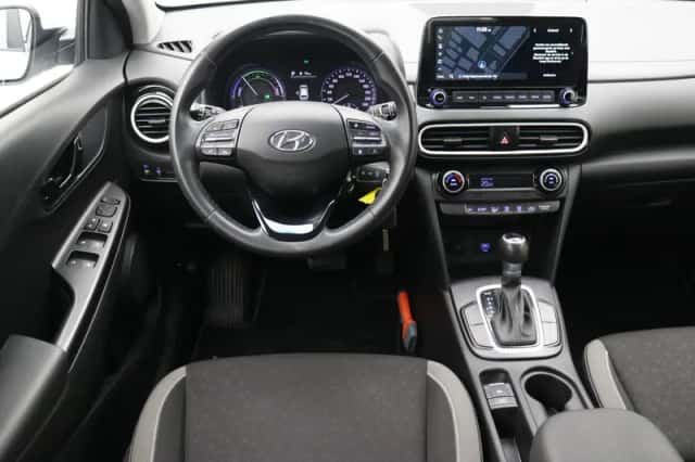 Hyundai Kona (2020) thumbnail 2