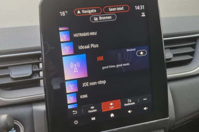Renault Captur (2022) thumbnail 46