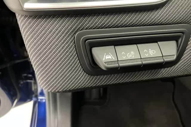 Renault Clio (2024) thumbnail 26