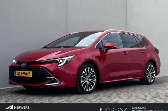Toyota Corolla (2024) thumbnail 1
