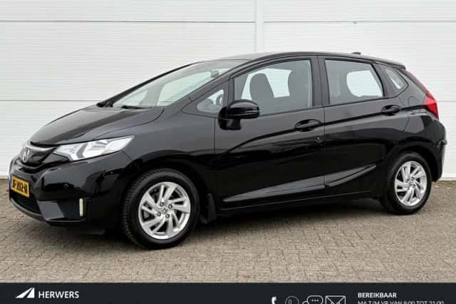 Honda Jazz (2016) thumbnail 1