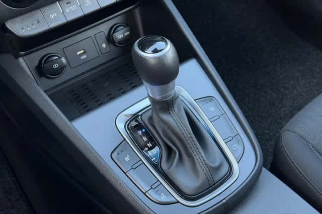 Hyundai Kona (2021) thumbnail 23