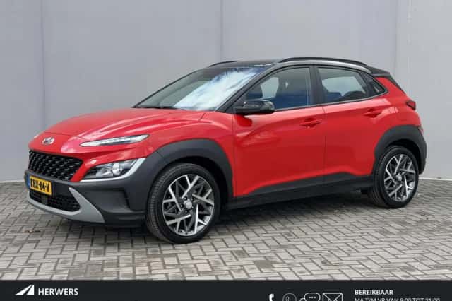 Hyundai Kona (2022) thumbnail 1