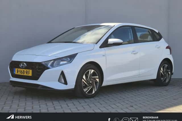 Hyundai i20 (2022) thumbnail 1
