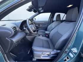 Toyota Yaris Cross (2025) thumbnail 9