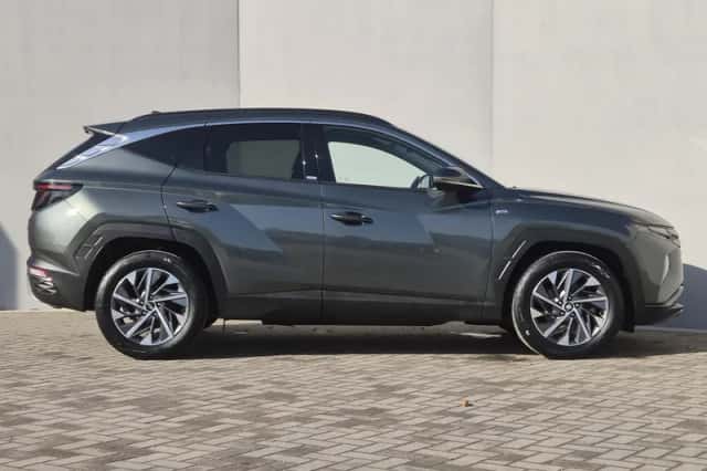 Hyundai Tucson (2022) thumbnail 18