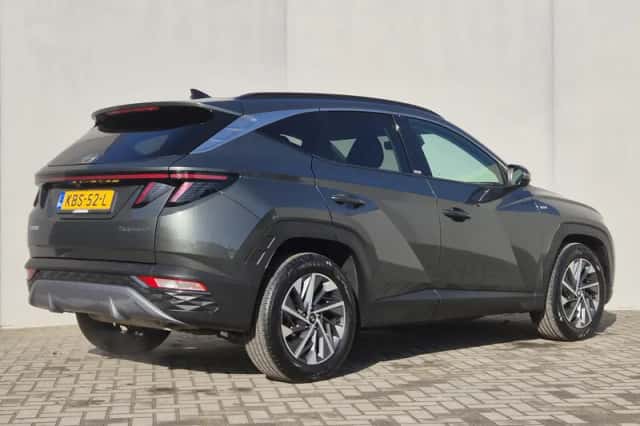 Hyundai Tucson (2022) thumbnail 3
