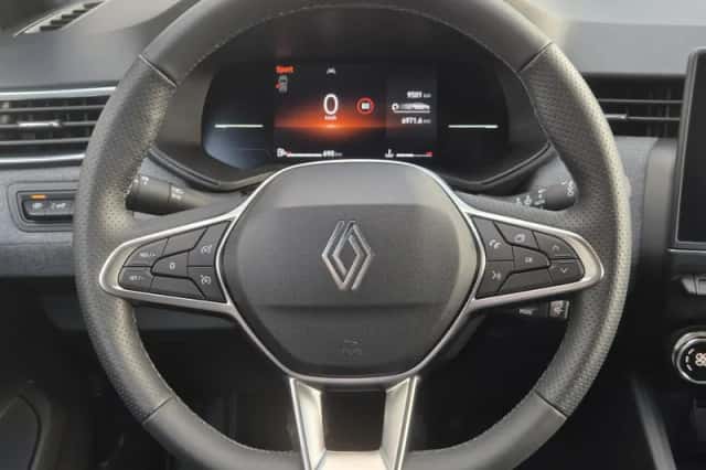 Renault Clio (2025) thumbnail 9
