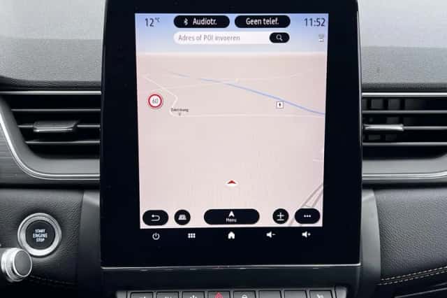 Renault Captur (2021) thumbnail 16