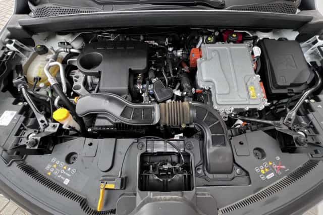 Renault Captur (2021) thumbnail 46