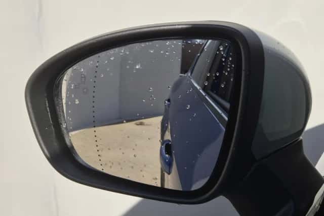 Renault Captur (2024) thumbnail 30