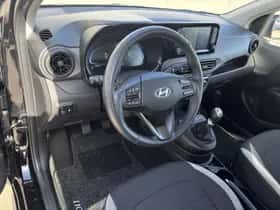 Hyundai i10 (2024) thumbnail 26