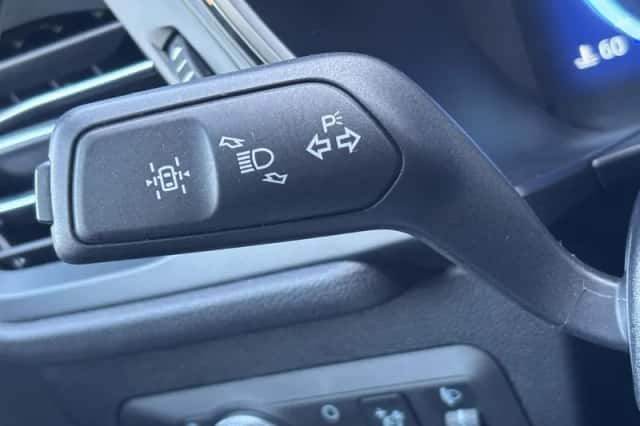 Ford Kuga (2023) thumbnail 33