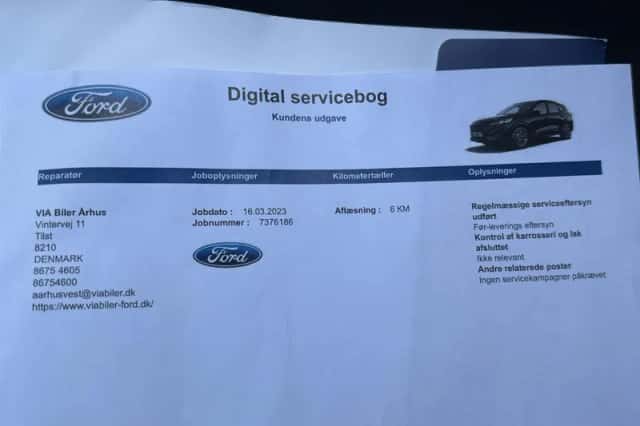 Ford Kuga (2023) thumbnail 7