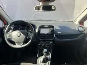 Renault Clio (2019) thumbnail 5