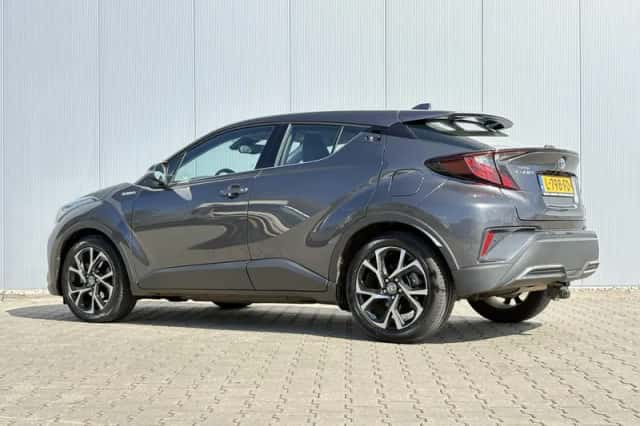 Toyota C-HR (2021) thumbnail 31