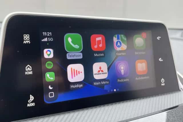 Mitsubishi Eclipse Cross (2019) thumbnail 11