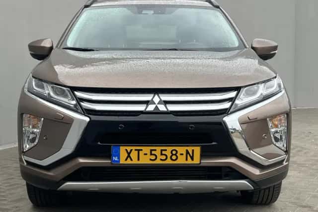 Mitsubishi Eclipse Cross (2019) thumbnail 24