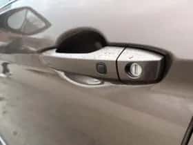 Mitsubishi Eclipse Cross (2019) thumbnail 43