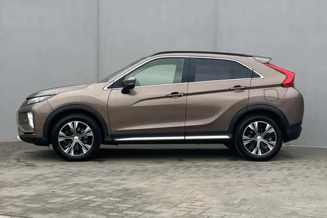 Mitsubishi Eclipse Cross (2019) thumbnail 9