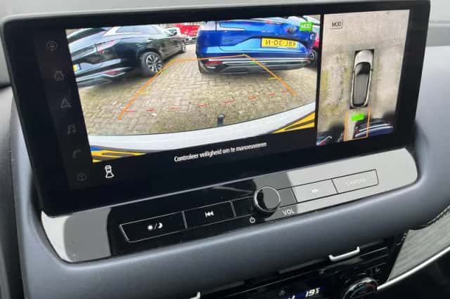 Nissan Qashqai (2023) thumbnail 11