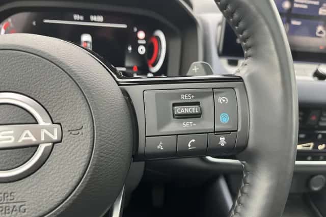 Nissan Qashqai (2023) thumbnail 10