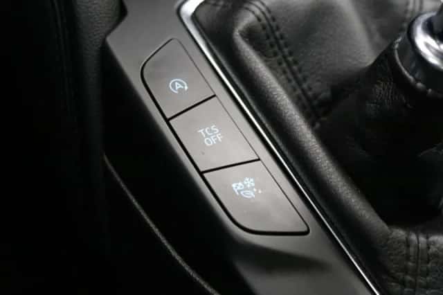 Ford Focus (2019) thumbnail 33