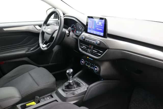 Ford Focus (2019) thumbnail 44