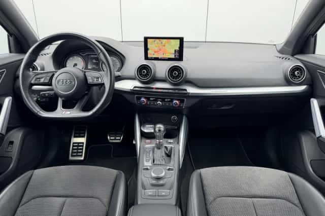 Audi SQ2 (2019) thumbnail 2