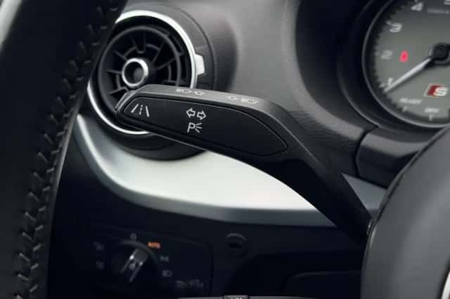 Audi SQ2 (2019) thumbnail 35