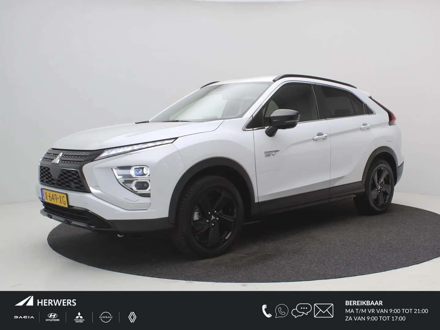 Mitsubishi Eclipse Cross (2024) — foto 1