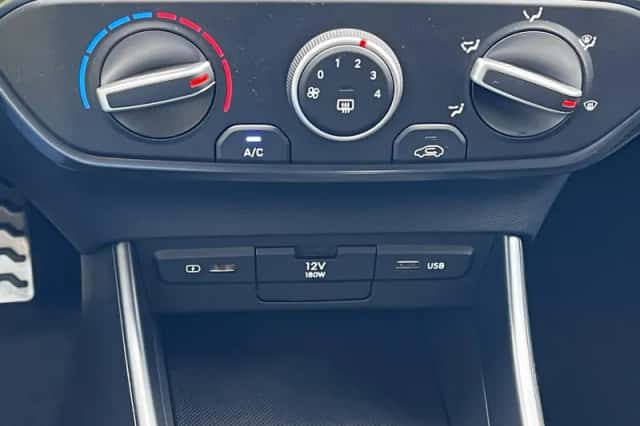 Hyundai i20 (2023) thumbnail 19